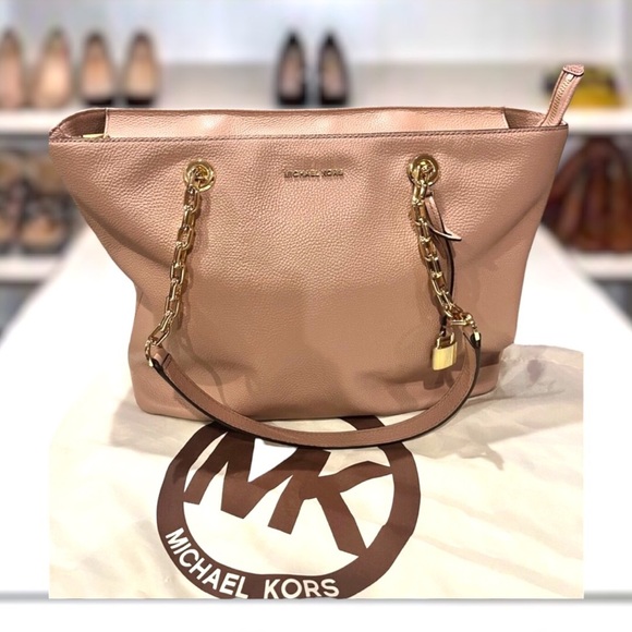 Michael Kors Mercer Huge Chain Tote - Picture 1 of 11